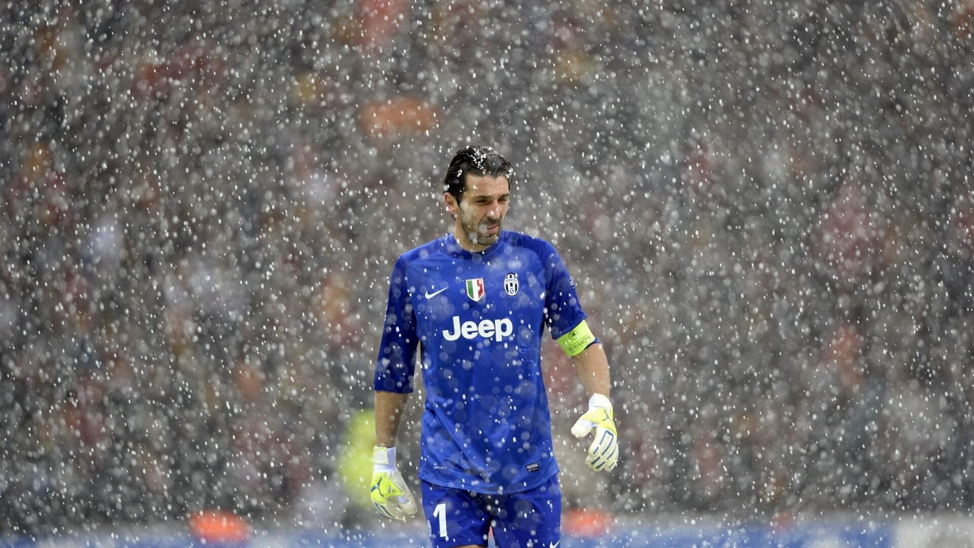 观战亚洲杯！哈达迪深情寄语伊朗男篮，年轻一代天赋耀眼，但成长需要耐心与时间